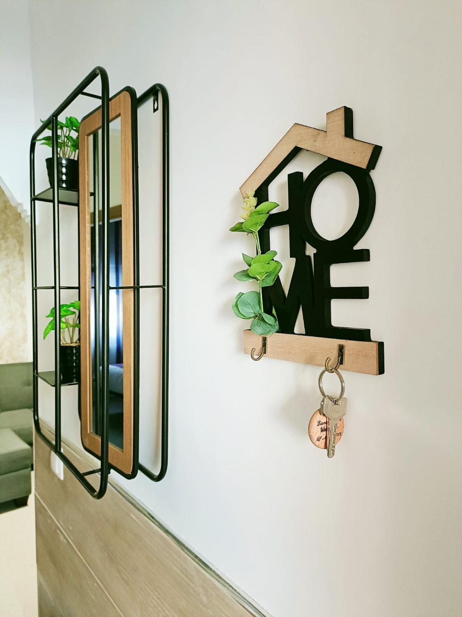 Violeta Suite Madrid Exterior photo